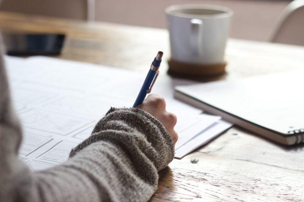 12 Smart B2B Marketing and Sales Strategies to Recession-Proof Your Business