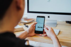 5 Best VOIP Services (Voice Over IP)