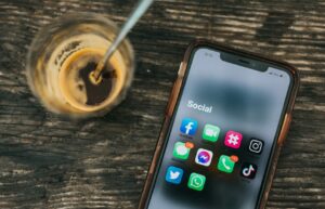 What is Social Proof Marketing Social Selling