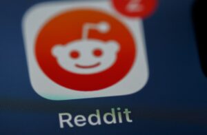 Reddit Marketing Tips for B2B Companies Large